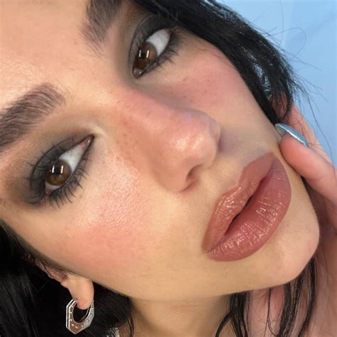 lipa makeup artist